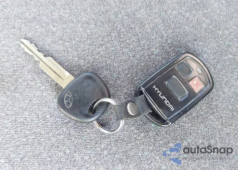 2003 Hyundai Santa Fe Gls/Lx z USA, uszkodzony, nr VIN KM8SC13D33U463702